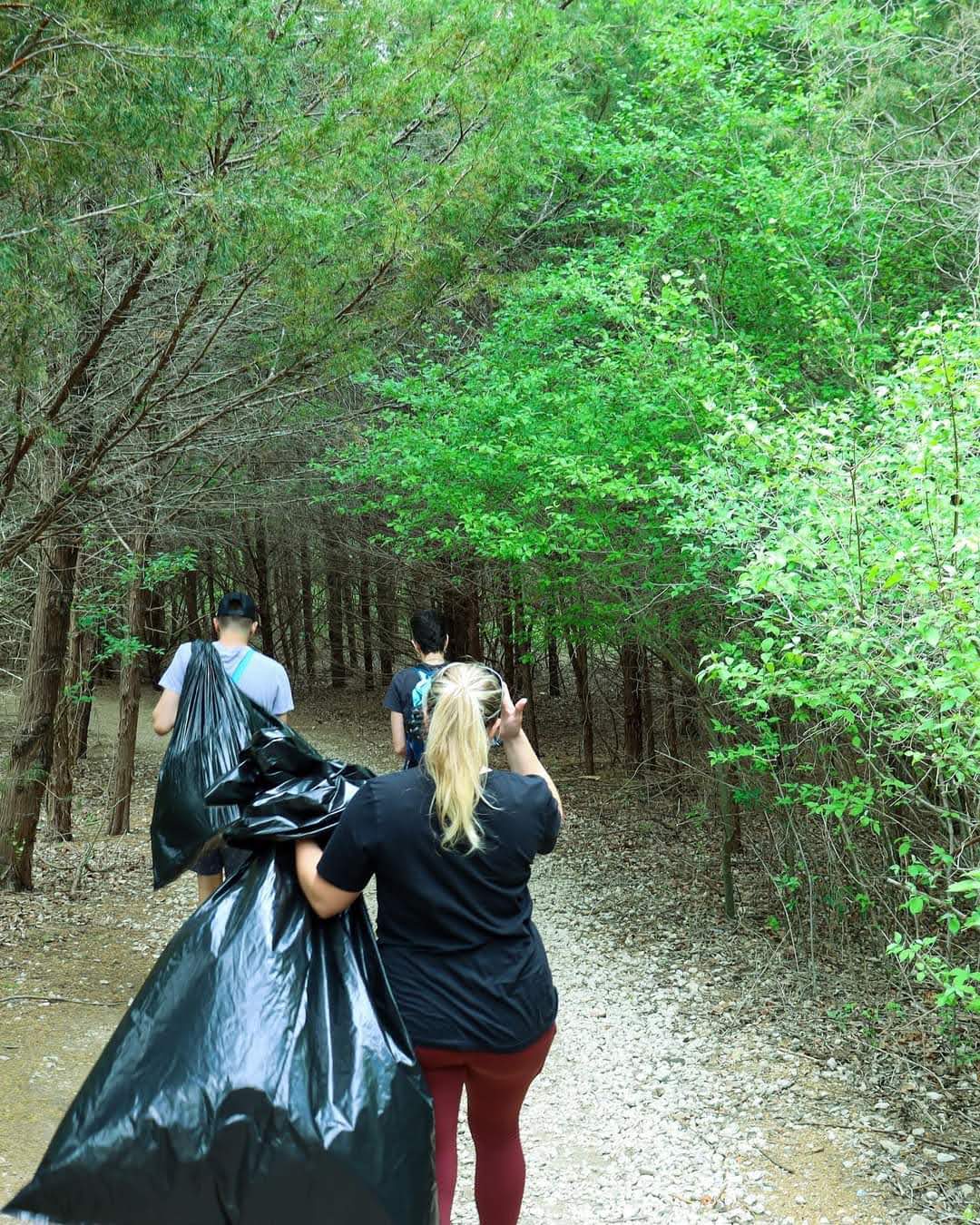 How to Lead a Cleanup Hike